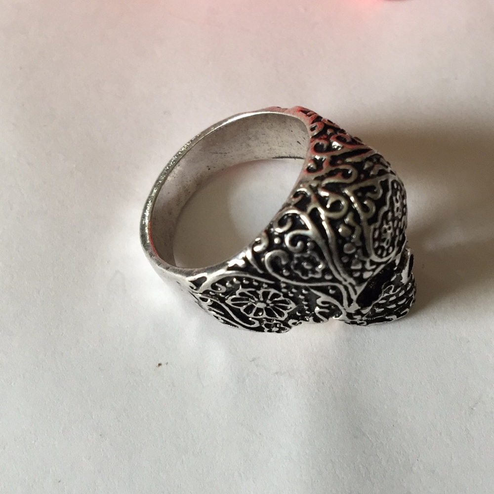 Skull engraved ring - Picture 4 of 6